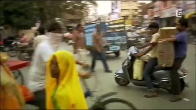 Documentaire - L'extraordinaire voyage de la Terre