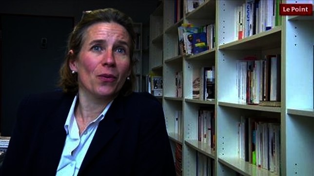 Émilie Lanez répond aux commentaires des internautes.