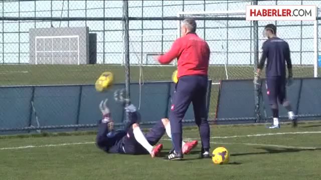 Çaykur Rizespor, Kayseri Erciyesspor maçı hazırlıklarını tamamaldı -