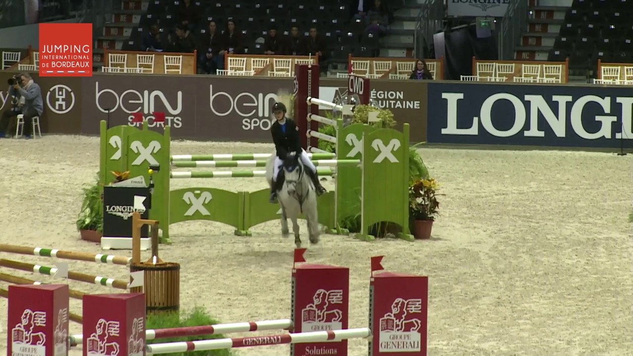 Parcours de Camille CONDE FERREIRA avec Pumkins Pondi gagnante de la Tournée des As Poneys Finale Indoor pour le Trophée Grand Prix Magazine