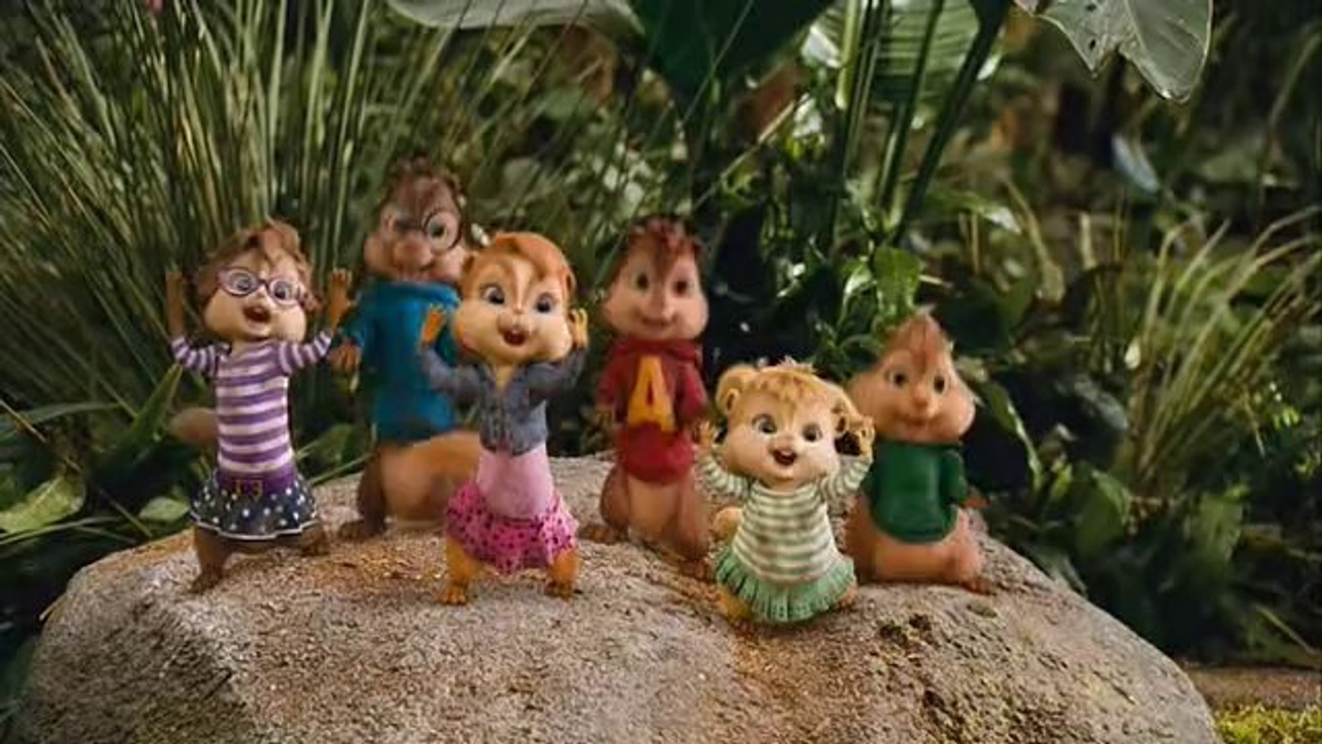 Alvin and the Chipmunks, Chipmunks & Chipettes - BAD ROMANCE Music Video
