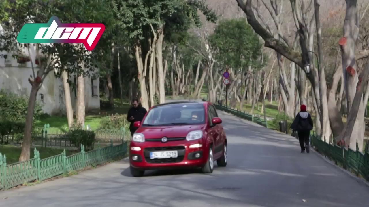Simge Fıstıkoğlu Fiat Panda'nın direksiyonunda!