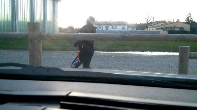 trop la classe petit mais grand danseur