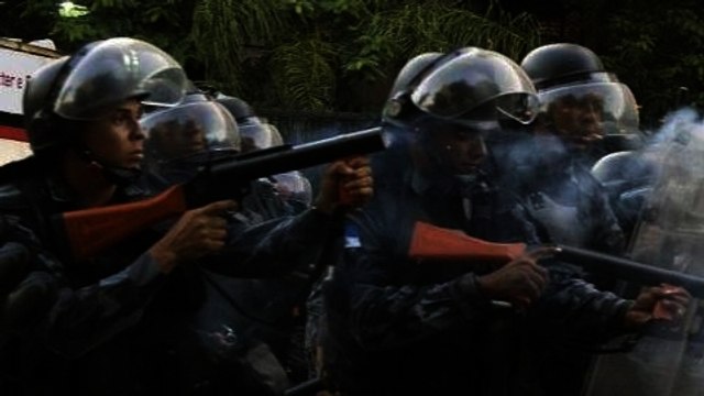 Rio protests turn violent over fare hikes