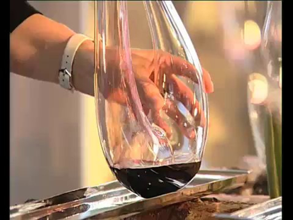 crystal wine glasses