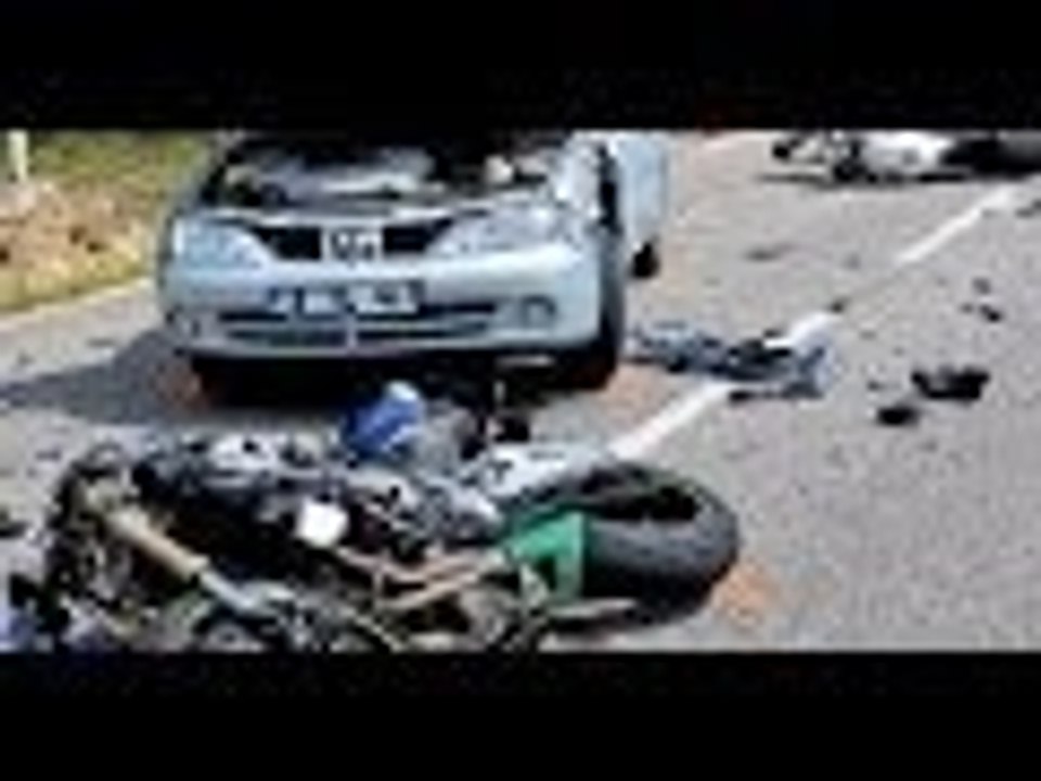 Compilation d'accident de moto #3 / Motorcycle crash compilation 3