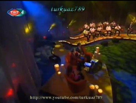 Emine KOÇ-Başı Duman Pare Pare (Yol Ver Dağlar Yol Ver Bana)