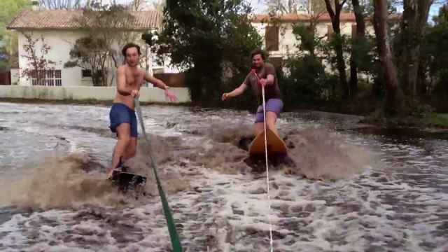 Car Tow-in Surf - Cap Ferret