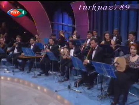 Emre AYGAN-Kapat Gözlerini Kimse Görmesin (Bak Yeşil Yeşil)