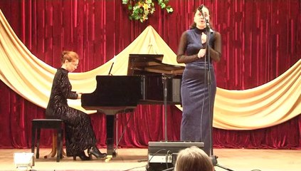 04 Елена Петрова - Заплывай же, роженько весела