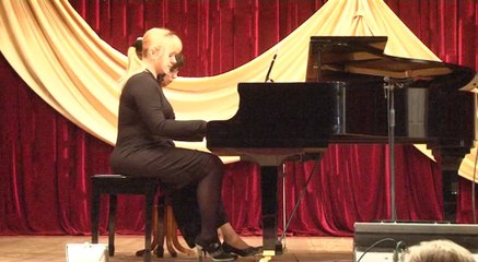 15 Лариса Бушняк, Аделаида Тетрадова - Испанский танец