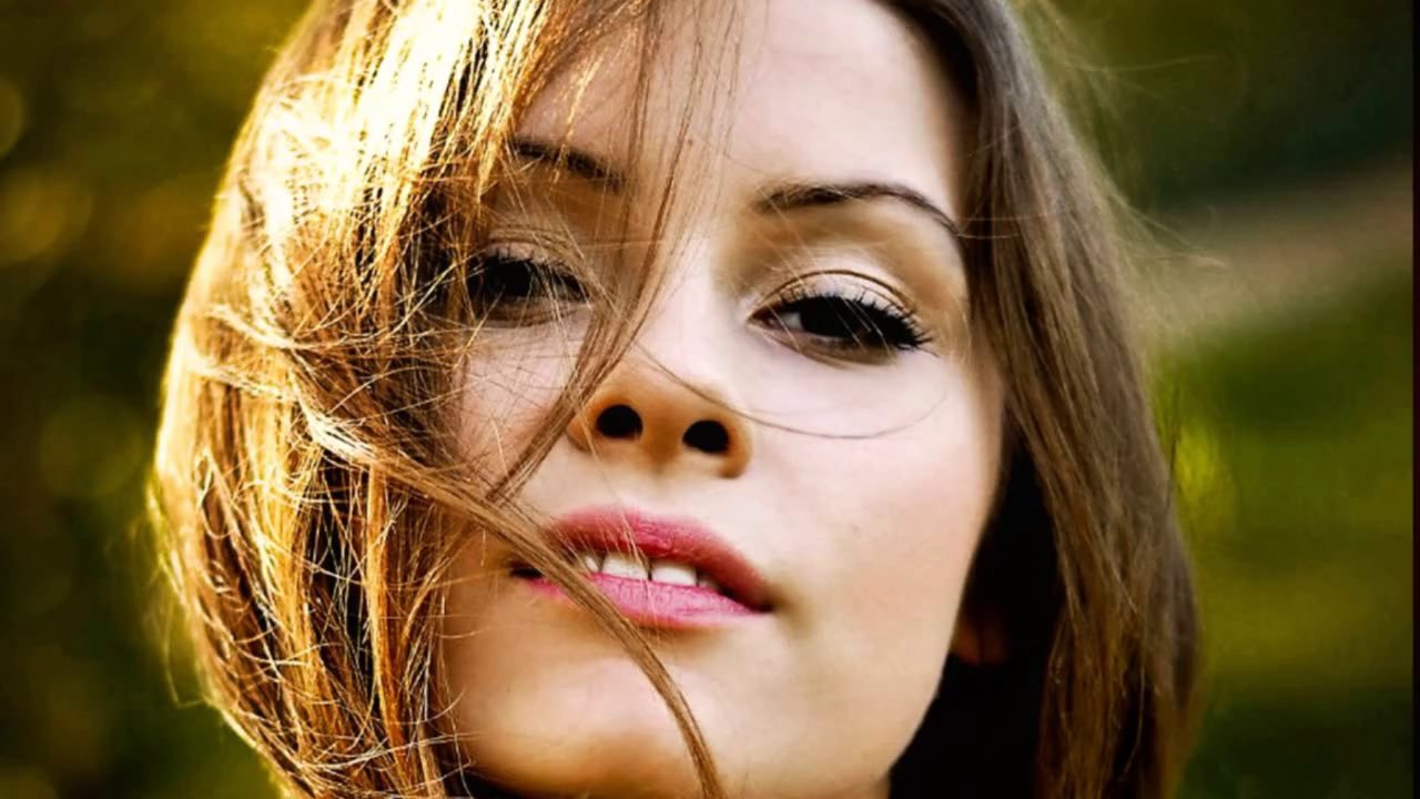 CZERWONE GITARY - Posłuchaj Co Ci Powiem Dziś