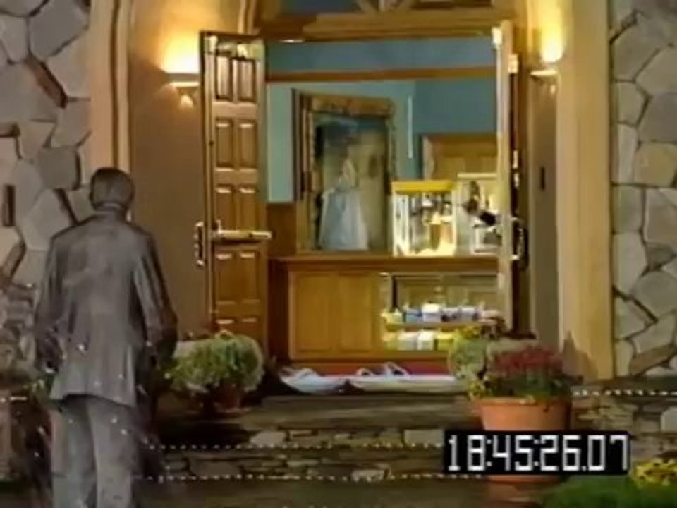 Michael Jackson NEW  Behind the scenes with Oprah part 2