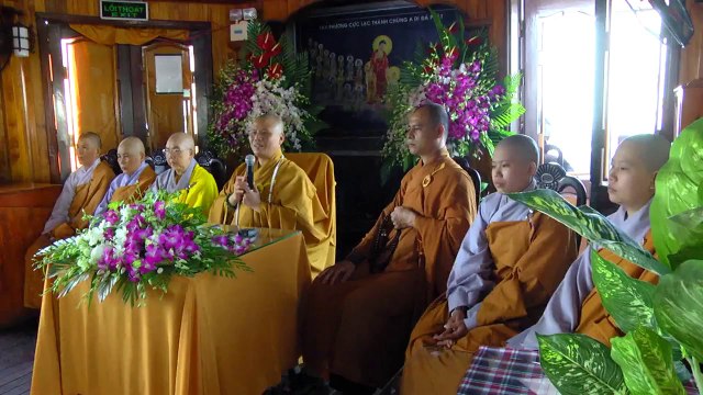 000000019 Chỉ cần khởi tâm cho hương linh quần áo thì hương linh sẽ nhận được