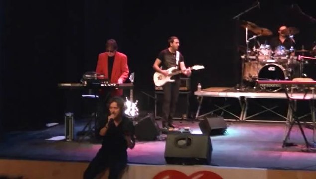 Lipstick joue Balavoine - Lipstick polychrome