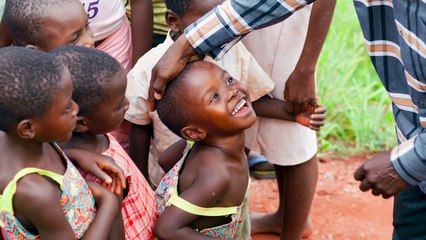 Congo : Kaite Ngoye - Polio Vaccinator