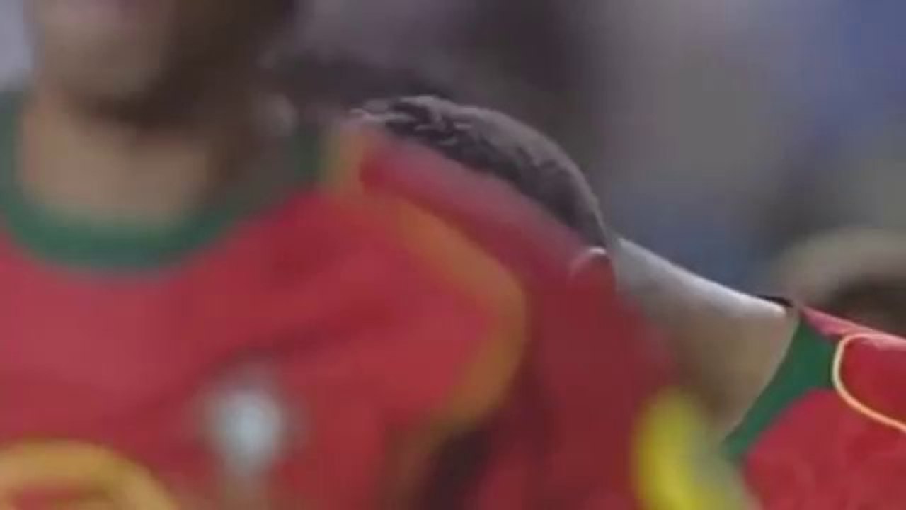 Cristiano Ronaldo Crying UEFA Euro 2004 Final - video Dailymotion