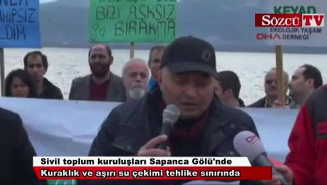 Sivil toplum kuruluşları Sapanca Gölü sahilinde toplandı