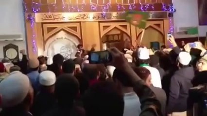 Muhammad Owais Raza Qadri Sb New 2014 MEHFIL in Uk MANCHESTER  4th Jan 2014