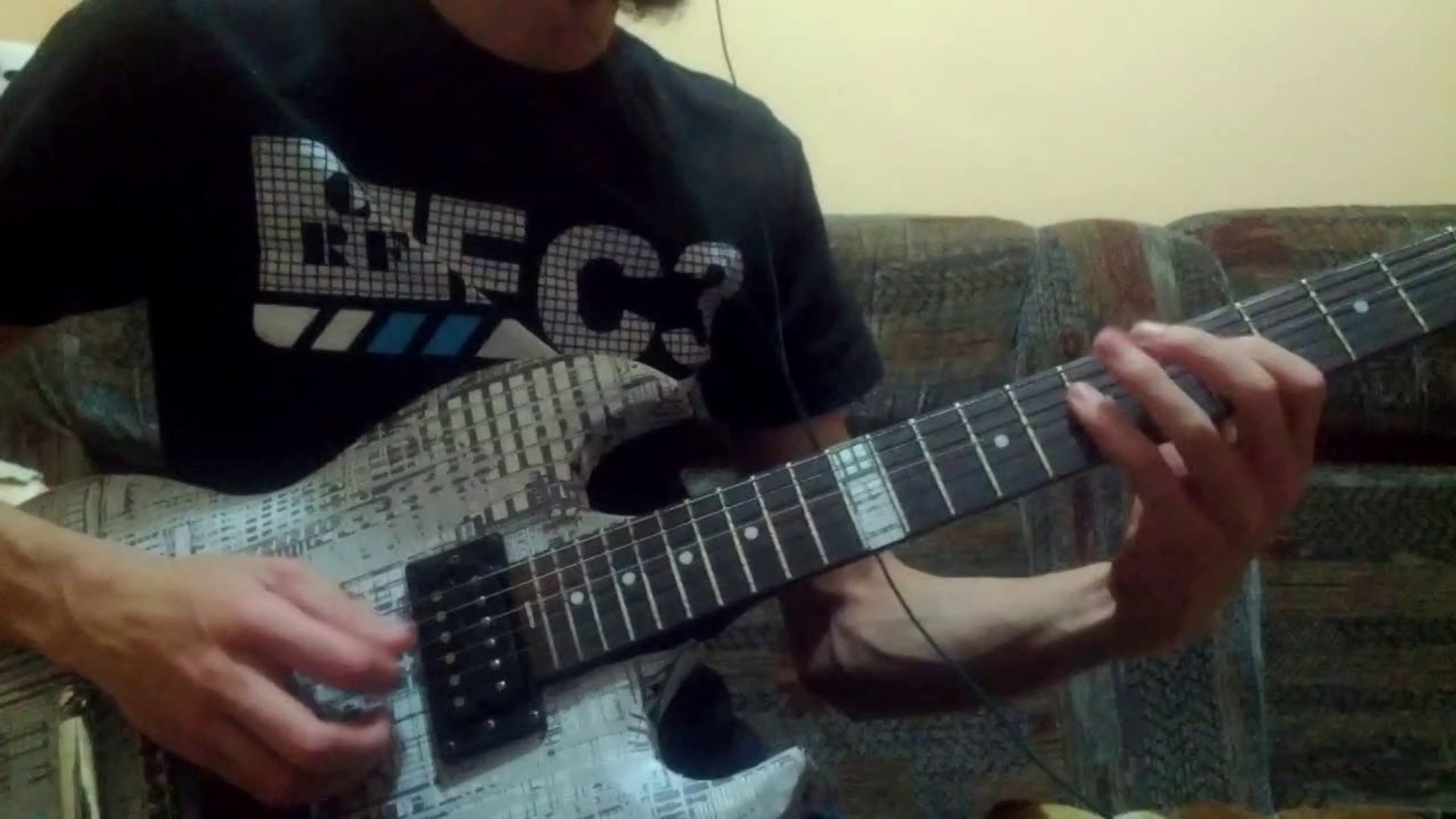 ⁣Metal Solo