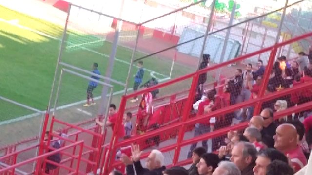 Σαλαμίνα-Ομόνοια Salamis Fans 1