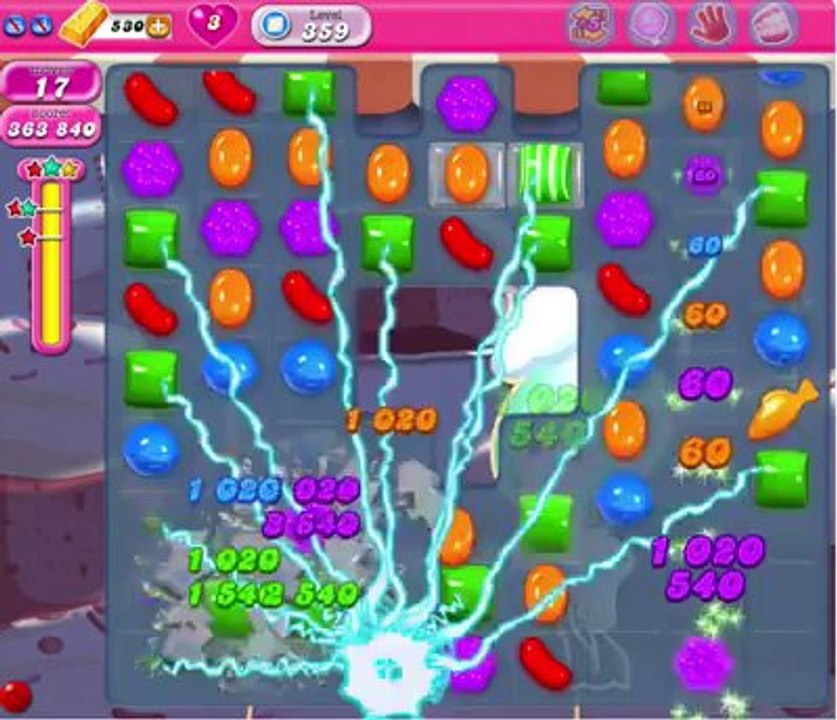 Candy Crush Saga Combo
