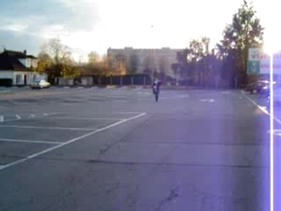 MOV01518