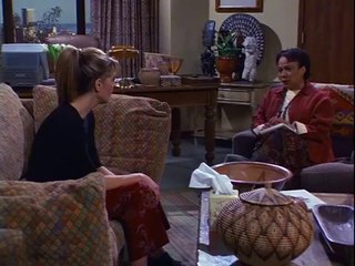 Frasier - Daphne realise her feeling for Niles
