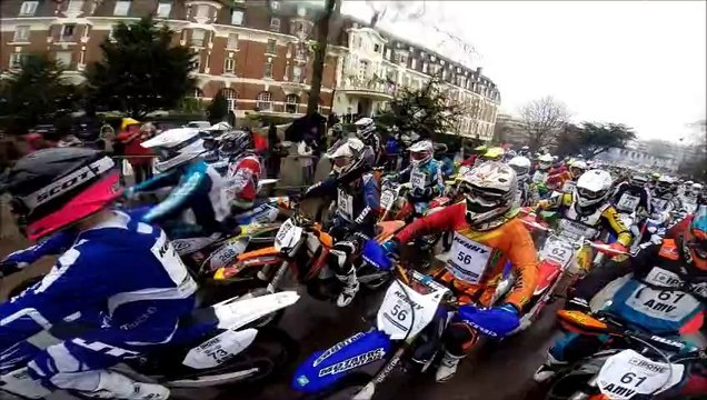 1 000 pilotes au départ de l'Enduropale du Touquet 2014