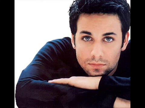 Γιώργος Γιαννιάς - Είσαι ένα ψέμα