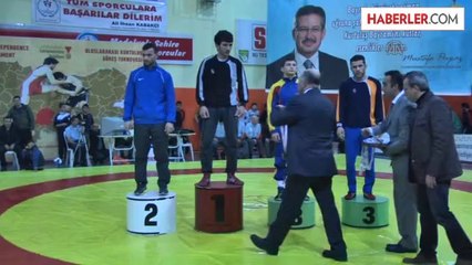 8. Uluslararası Güreş Turnuvası Yapıldı
