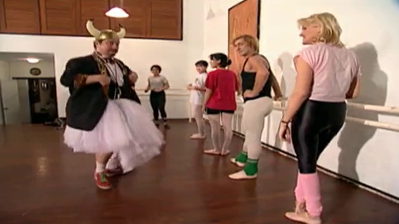 Ballet Comedy by Asiatravel.com