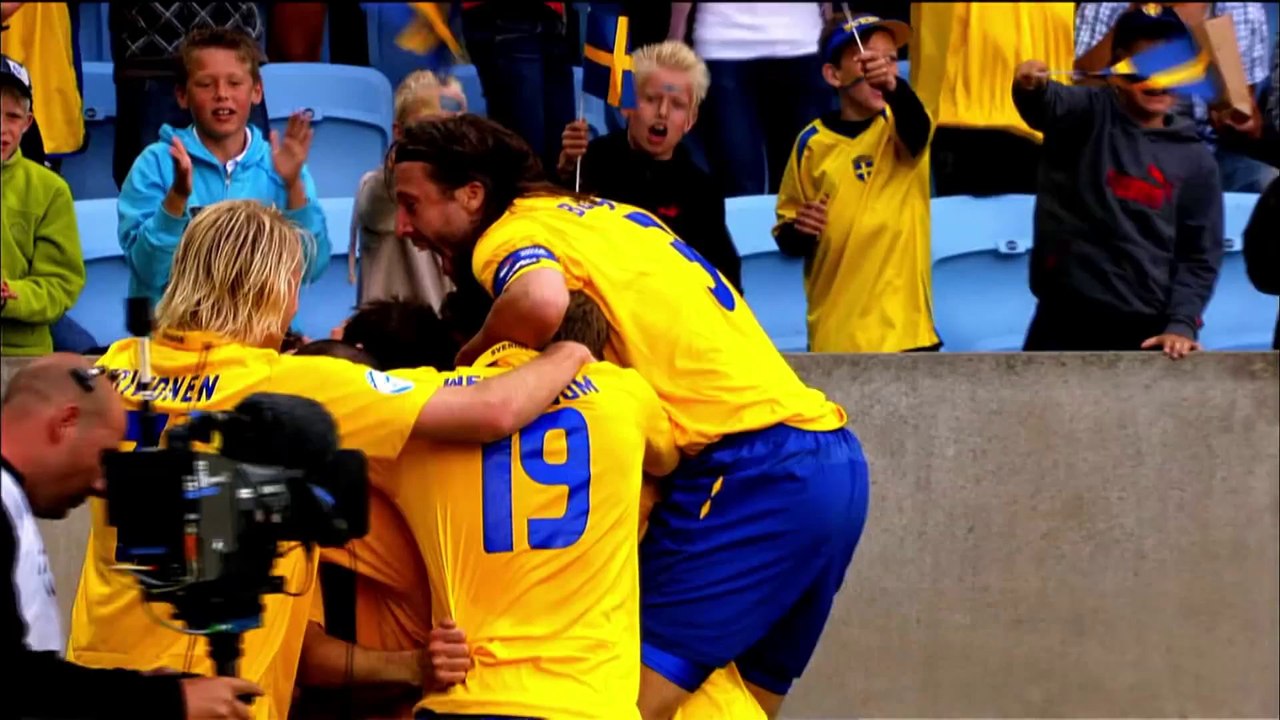 Eyal Golan - Always My Number One (אייל גולן מארח את מיטל דה רזון