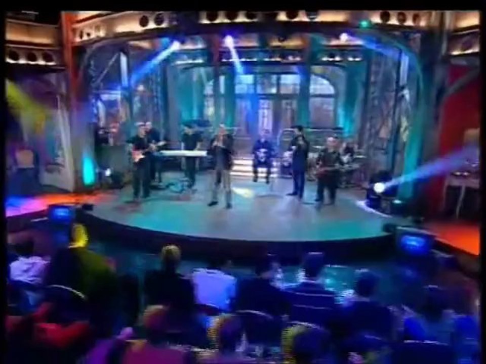 Eyal Golan - Those who believe(מי שמאמין אייל ג...