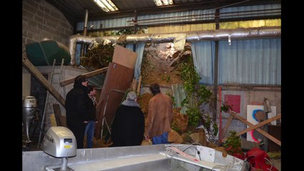 Douarnenez.  Un pan de falaise s'effondre sur le Centre nautique