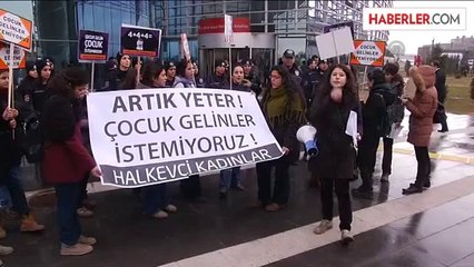 Halkevci Kadınlardan "Çocuk Gelin" Protestosu