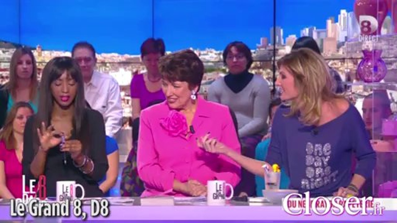 Roselyne Bachelot se fait électrocuter dans "Le grand 8"