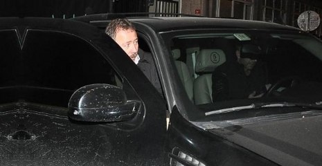 Sergen Yalçın, Gece Gezmesinde Kadınlarla Görüntülendi