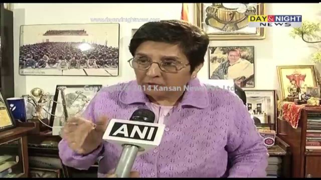 Kiran Bedi unhappy, while Anna Hazare support Kejriwal for Lokpal Bill