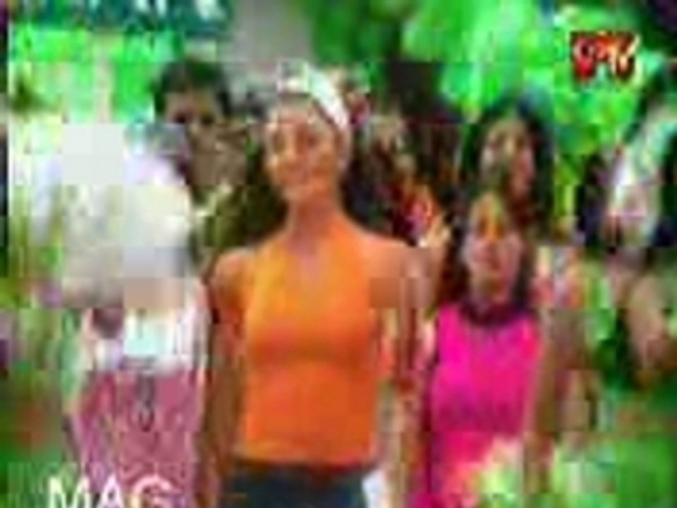 ash_hrithik_votingcoke