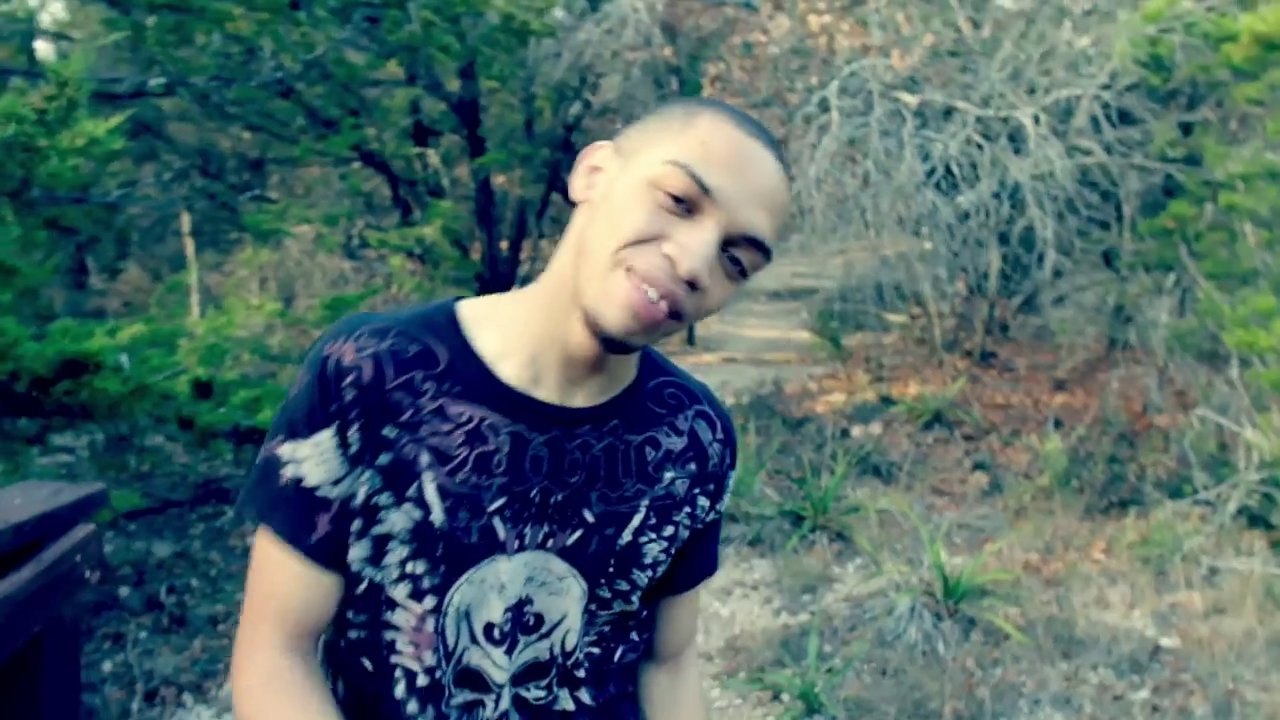 La pire chanson jamais entendue : On The Floor par IceJJFish... Horriblement drôle!
