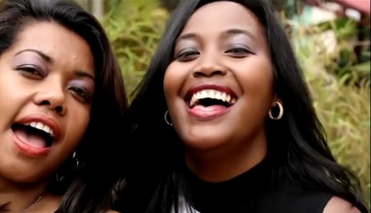 GOTH -  MANITRA - TOJO - ANGELA    -   Harmonia..."ROA"  (gasy - malagasy)