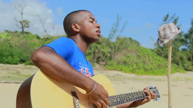 BAWAR - K'aza araraotigny (slow gasy - malagasy 2014)