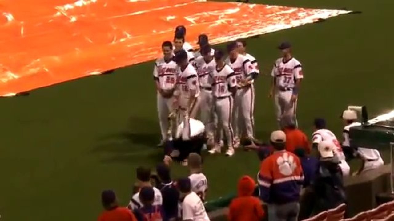 Ce que les joueurs de baseball font quand il pleut trop pour jouer