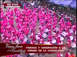 Miles de personas continúan bailando en honor a la Virgen de la Candelaria (11/13)