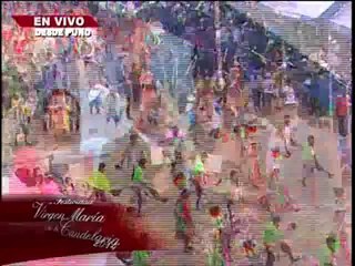 Miles de personas continúan bailando en honor a la Virgen de la Candelaria (13/13)