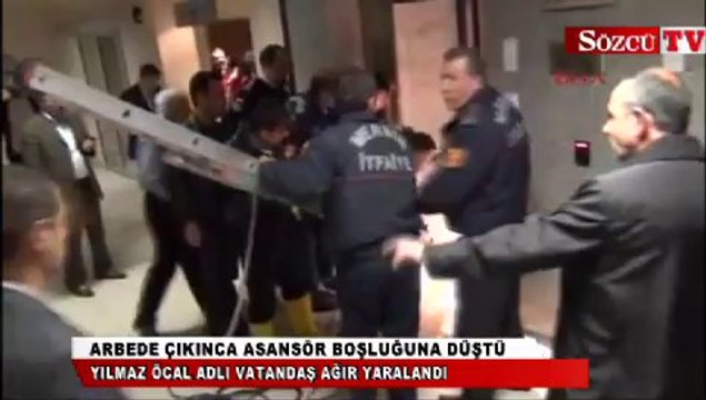 Güvenlikle tartışırken asansör boşluğuna düştü