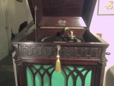 Auntie Skinner's Chicken Dinner - Collins & Harlan