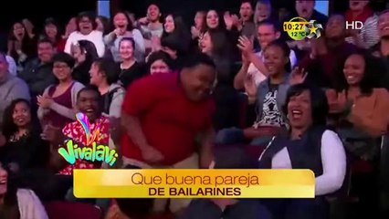 En un partido se ponen a bailar