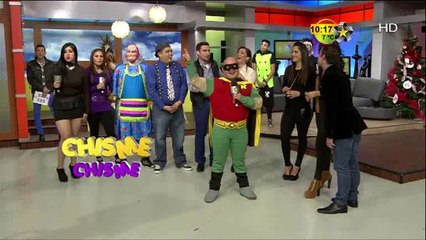 Chavana confirma la relación de Simbolo y Anel